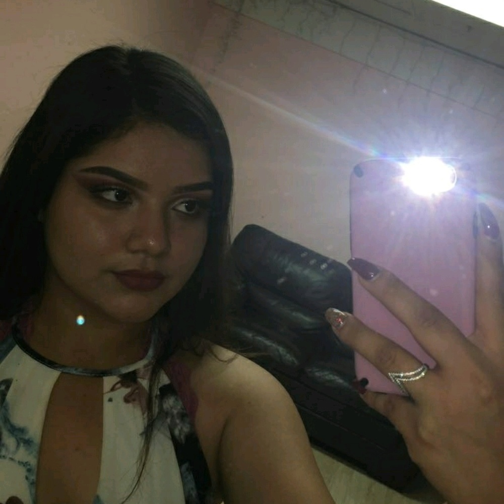 Meet your Posher, Jazmin